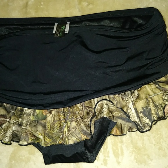 Bikini - Picture 4 of 4